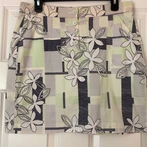 Tommy Bahama Woman’s Skort size 8